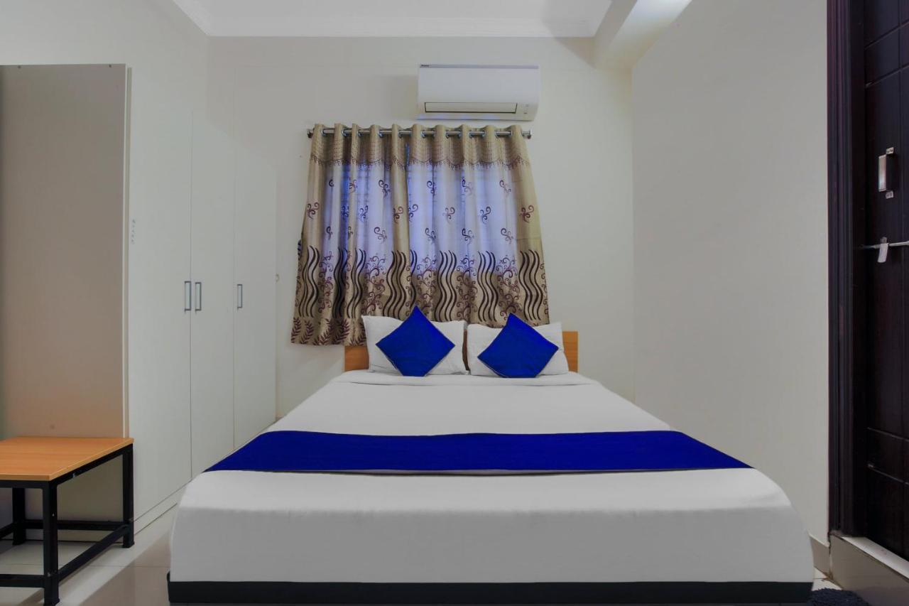 Oyo Silverkey 74581 Nallagandla Hotell Hyderabad Eksteriør bilde