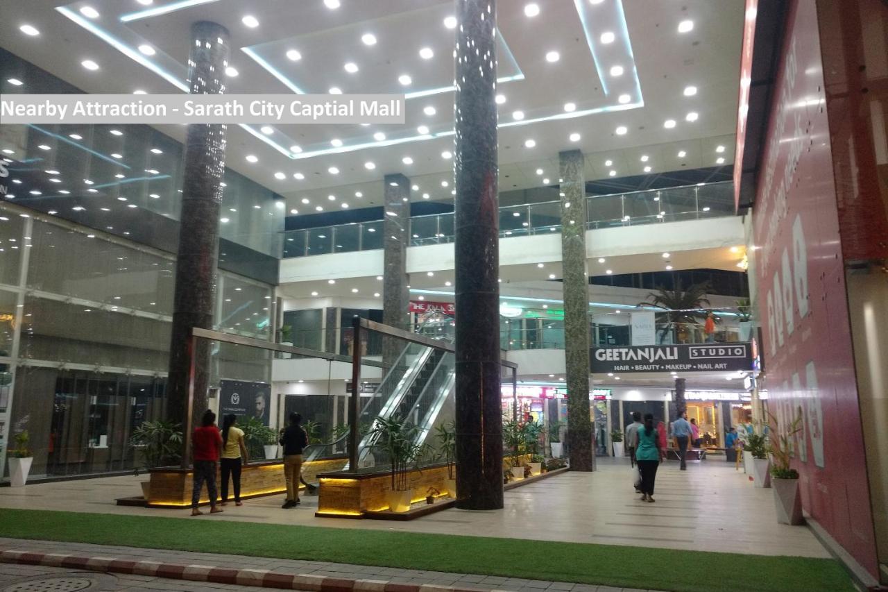 Oyo Silverkey 74581 Nallagandla Hotell Hyderabad Eksteriør bilde