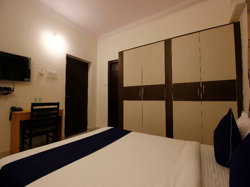 Oyo Silverkey 74581 Nallagandla Hotell Hyderabad Eksteriør bilde