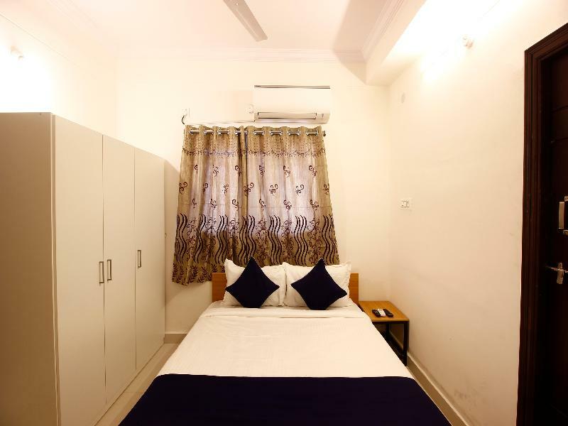 Oyo Silverkey 74581 Nallagandla Hotell Hyderabad Eksteriør bilde